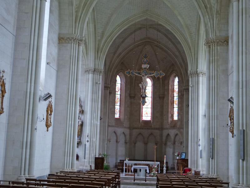Intérieur de l'église