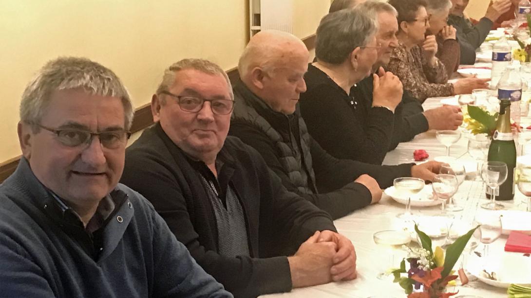 Repas génération mouvement